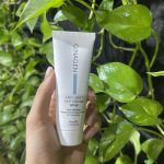 کرم ضدلک روز ژیناژن spf50 - Image 2