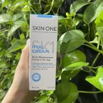 کرم مرطوب کننده مغذی هیال اسکین وان