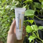 کرم ضد آفتاب بدون رنگ پوست چرب درمالوگ SPF50 - Image 2